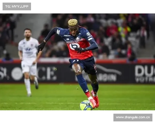 那不勒斯要求奥斯梅恩转会支付5000万欧元立即到账